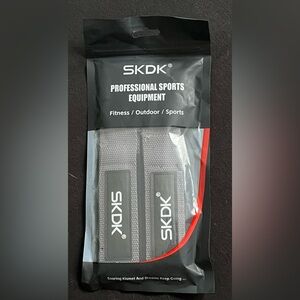 SKDK lifting straps brand new in package sealed!